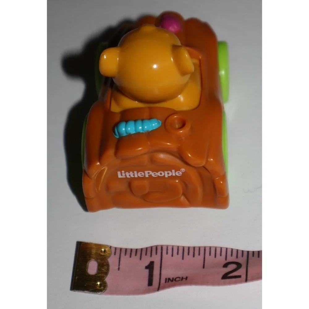 Fisher Price Mattel 2012 Little People The Lion KIng Simba Wheelies Car